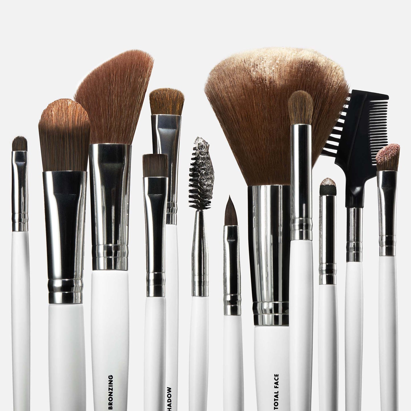 professional-set-of-12-makeup-brushes-s9 040523_SL_12PieceBrushKit_0001_FocusStack01_FINAL_RGB_IGF.jpg
