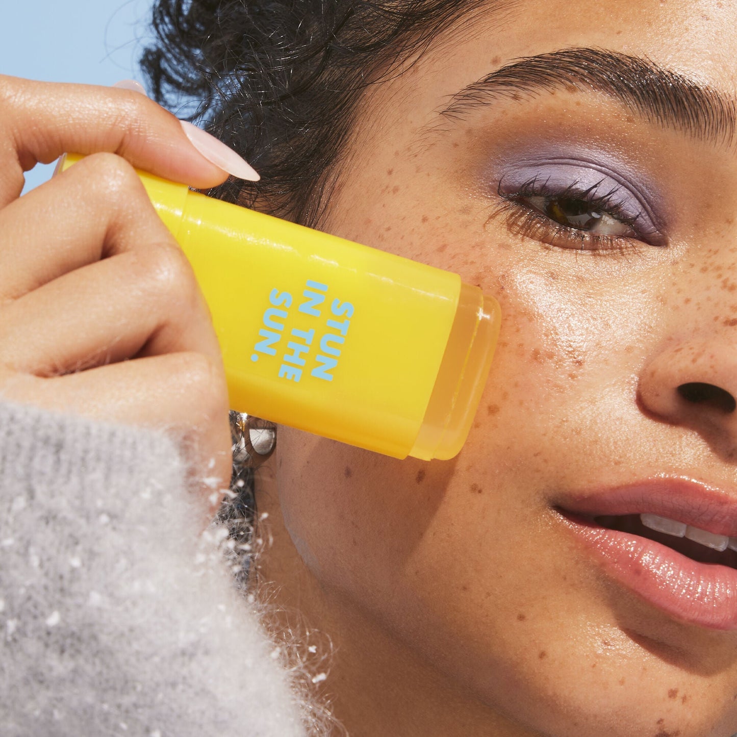 suntouchable-invisi-stick-spf-50-j9 091924_Aiyana_Sunwich2_2468_FINAL_RGB_IGF2.jpg