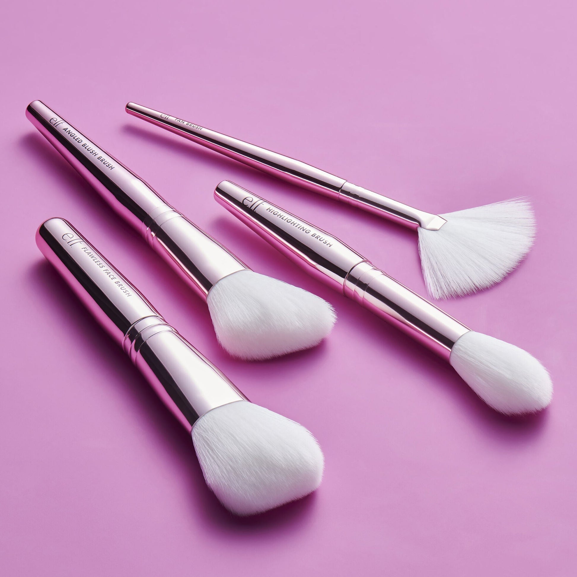 blush-bronzer-and-highlighter-brush-set-o9 12142020_BlushGlow-BrushKit_0027_FocusBracket-MAIN_V2_IGF.jpg