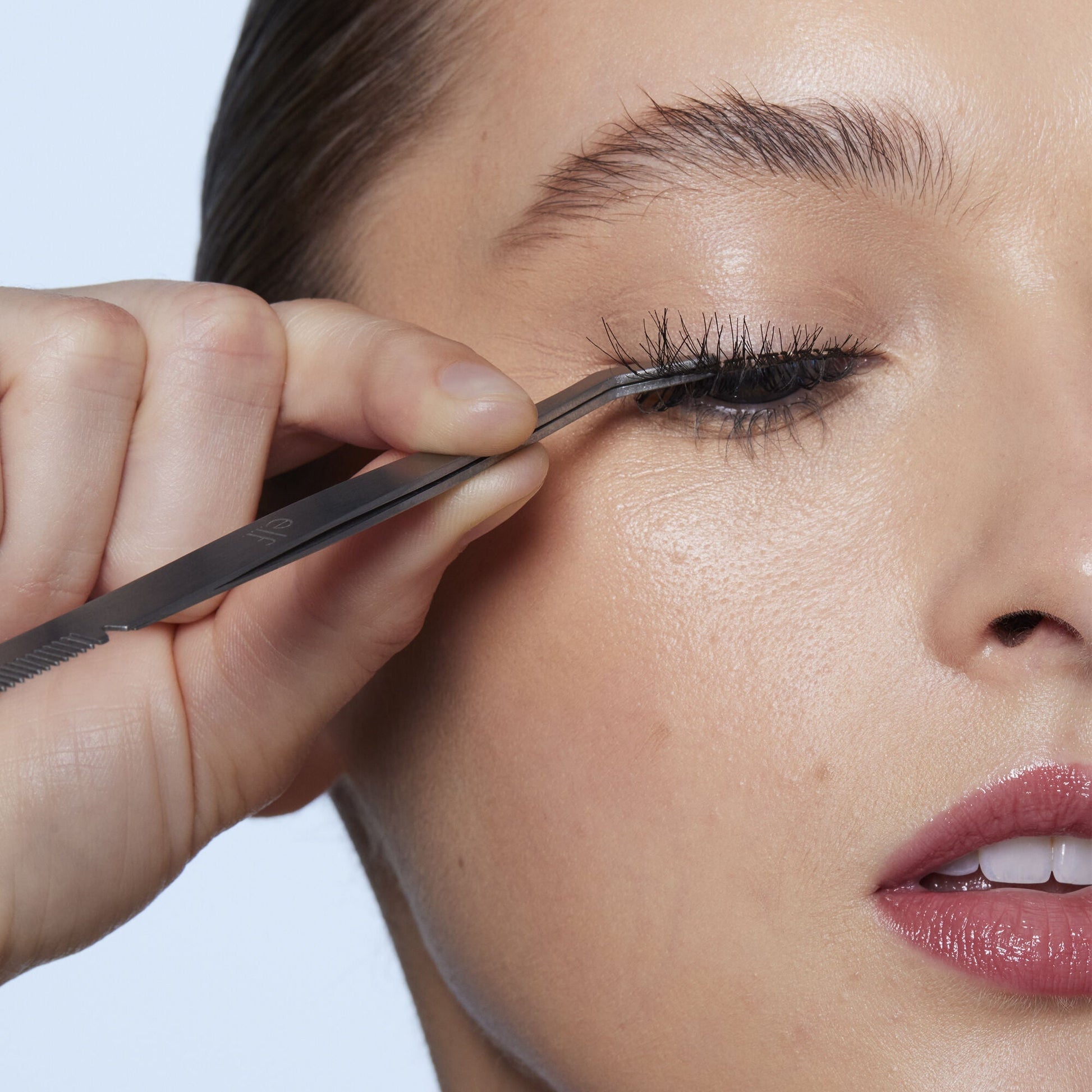 false-eyelash-applicator-t4 84093_False_Lash_Applicator.jpg